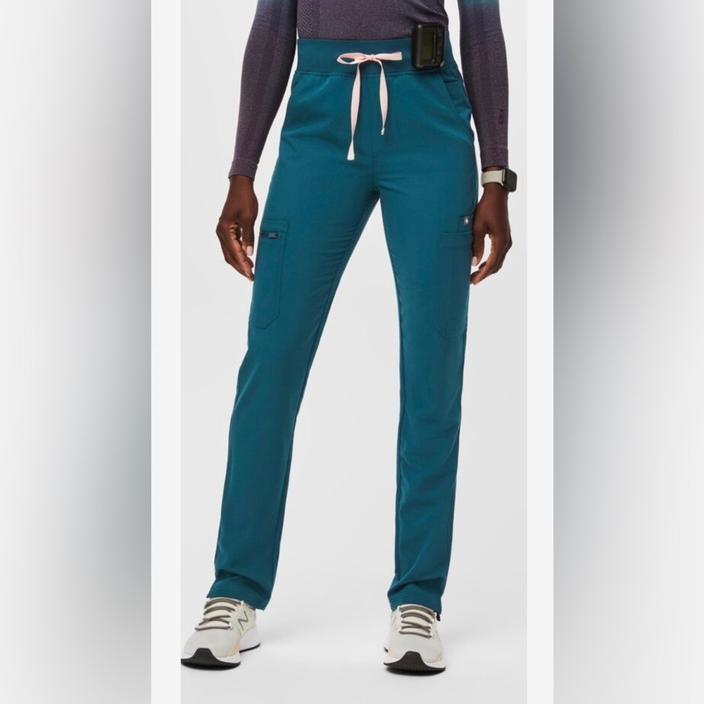Figs High Waisted Yola Skinny Scrub Pants